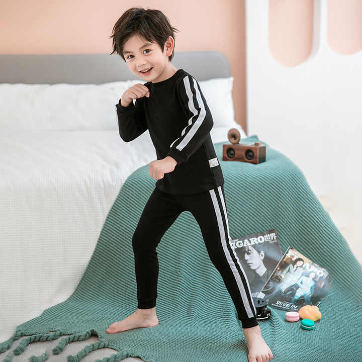 Children's sleep suits 