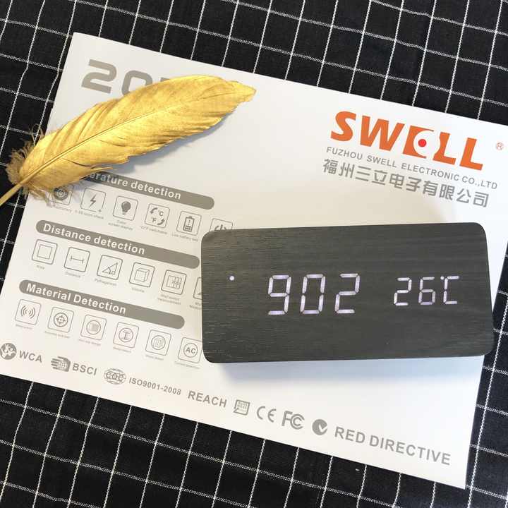 Creative digital alarm clock 