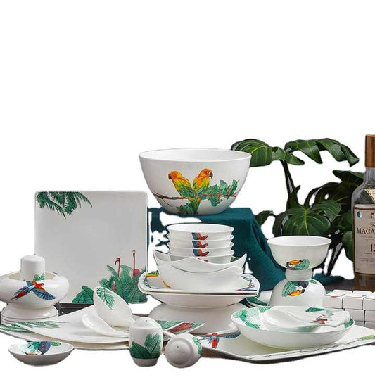 مجموعة أدوات مائدة من الخزف الغربي صحون