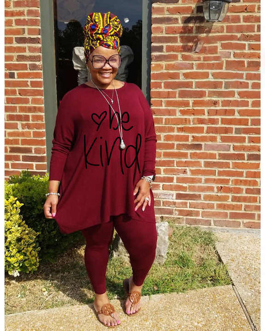 طقم ملابس نسائية كاجوال