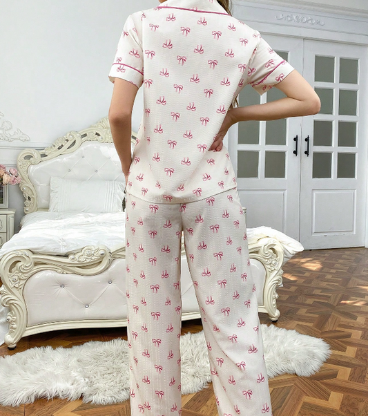 طقم بيجامة نسائية كلاسيكية  Classic Women's Pajama Set