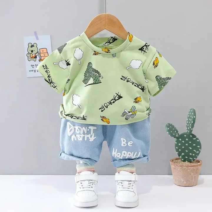 Boys' clothing set. 