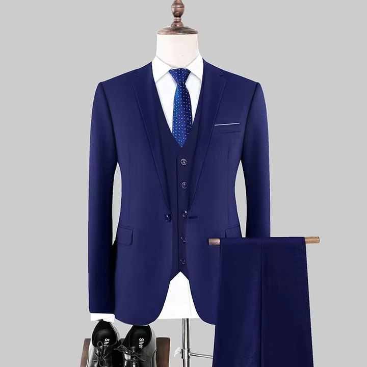 Coat + Vest + Pants, Wedding Wear . معطف + سترة + بنطلون ، ملابس زفافية