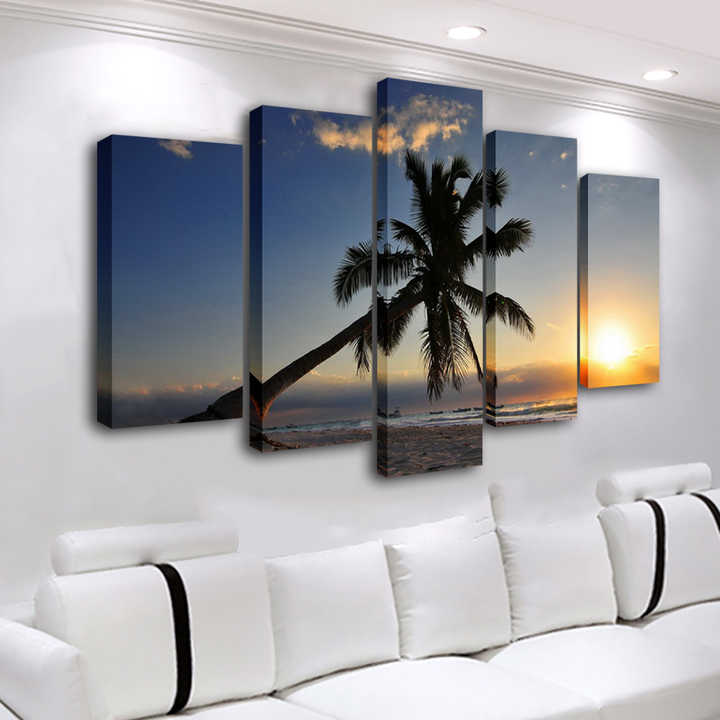oil paintings . لوحات زيتية