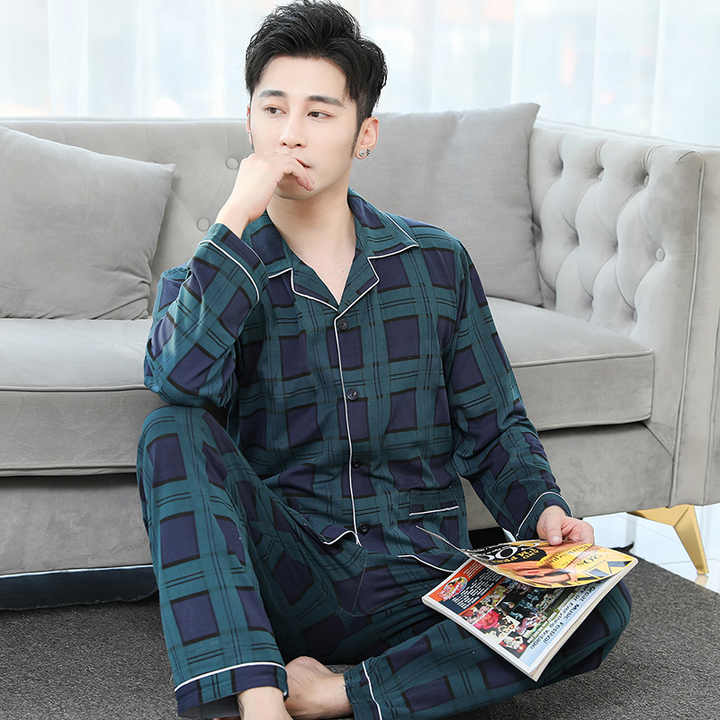 Men's long-sleeved sleepwear 