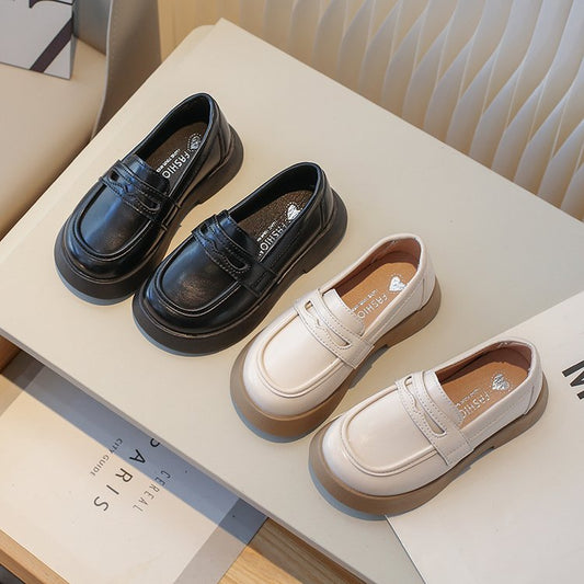 Stylish girls flat shoes 