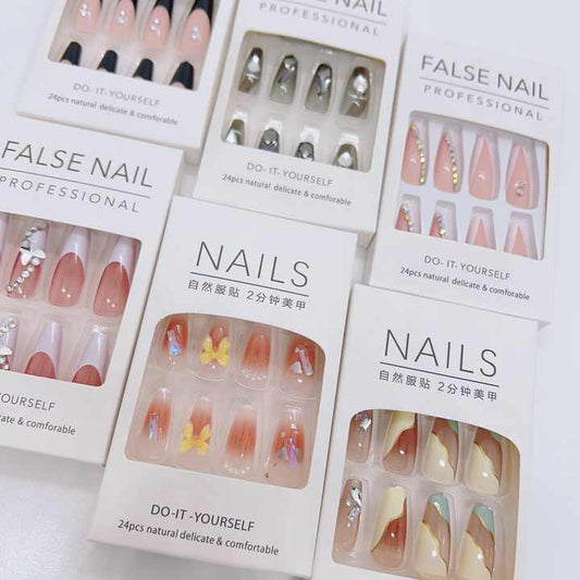 24 قطعة أظافر اصطناعية فاخرة من الأكريليك عالية الجودة    Nails 24pcs Luxury Artificial Acrylic Nails High Quality
