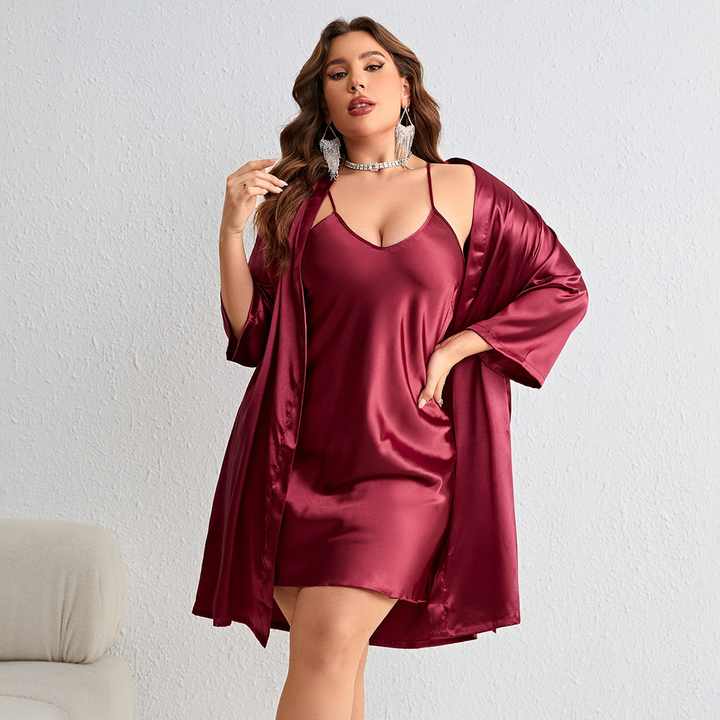 طقم نوم نسائي