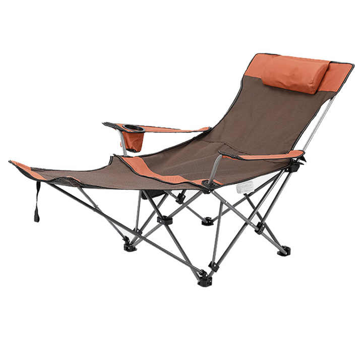Foldable beach lounge chair 