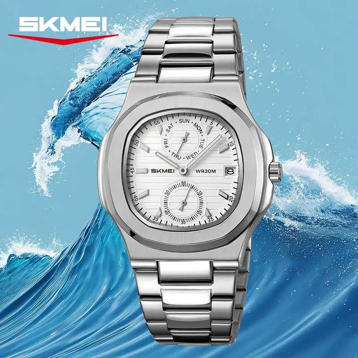 Skmei 2423 Men's Waterproof Quartz Watch 