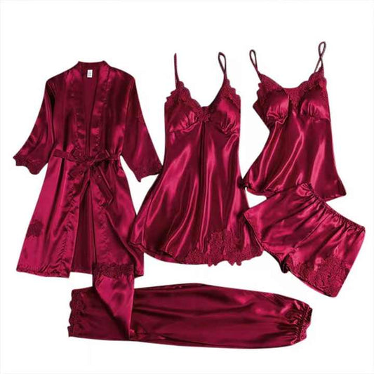 Women's sleepwear 