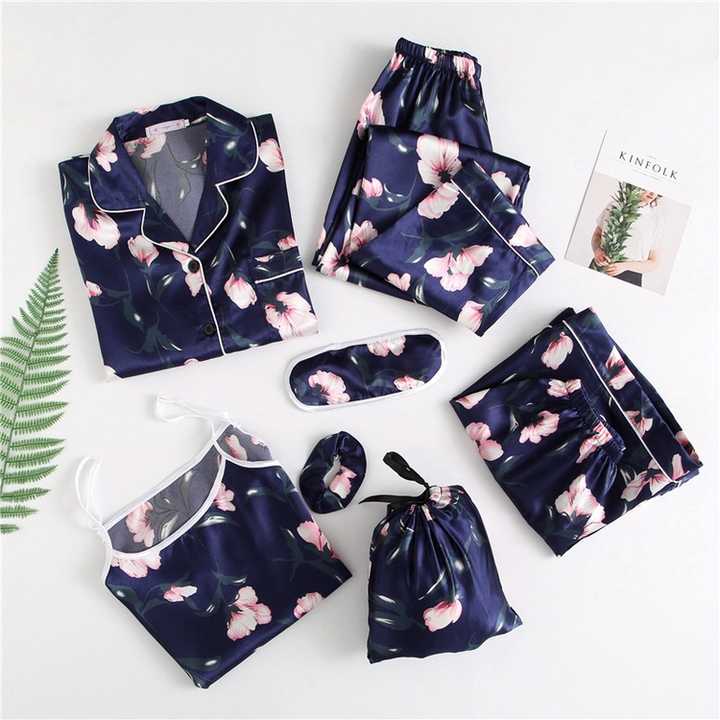 Custom and modern design women's sleepwear pajama set, latest design wholesale women's sleepwear pajama set 
