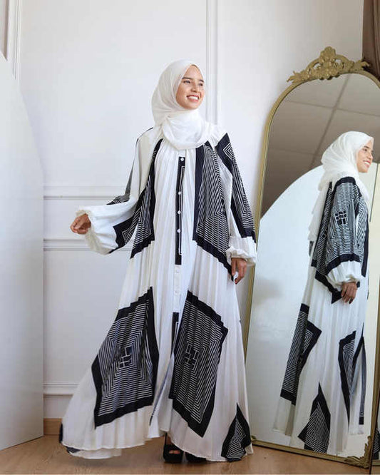 عبايات نسائيه انيقه - Elegant women's abayas