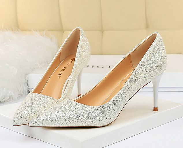 Elegant women's heels 