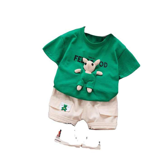 مجموعة ملابس أطفال صيفية بأكمام قصيرة . Summer children's short-sleeved 2-piece c