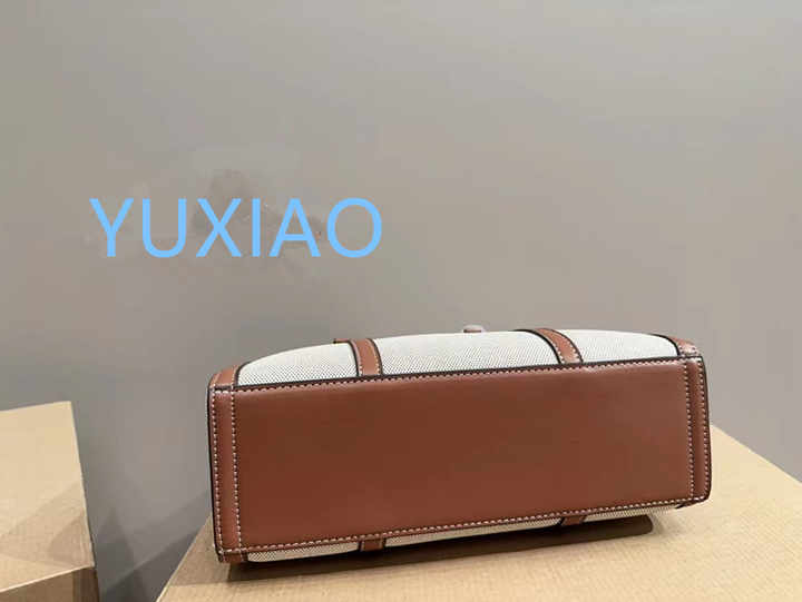 Luxury Women's Canvas Handbag Elegant Design Casual Tote Bag