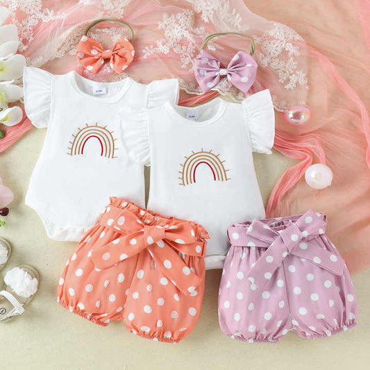 بنات حديثي الولادة