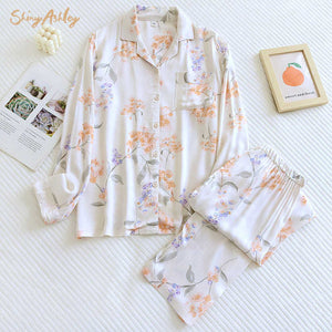 Women's sleepwear 