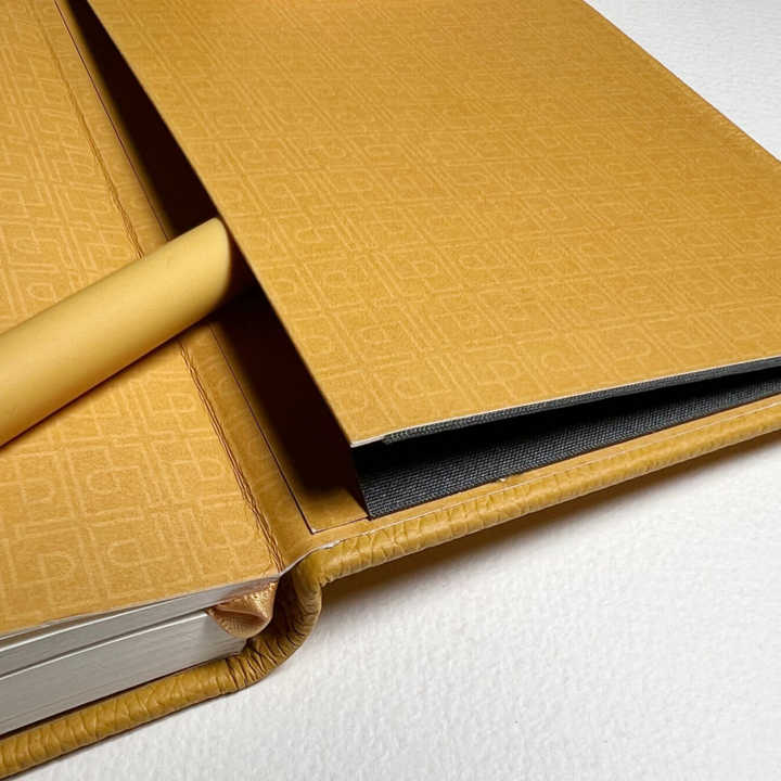 دفاتر ملاحظات يوميات مطبوع بشعار علامة تجارية