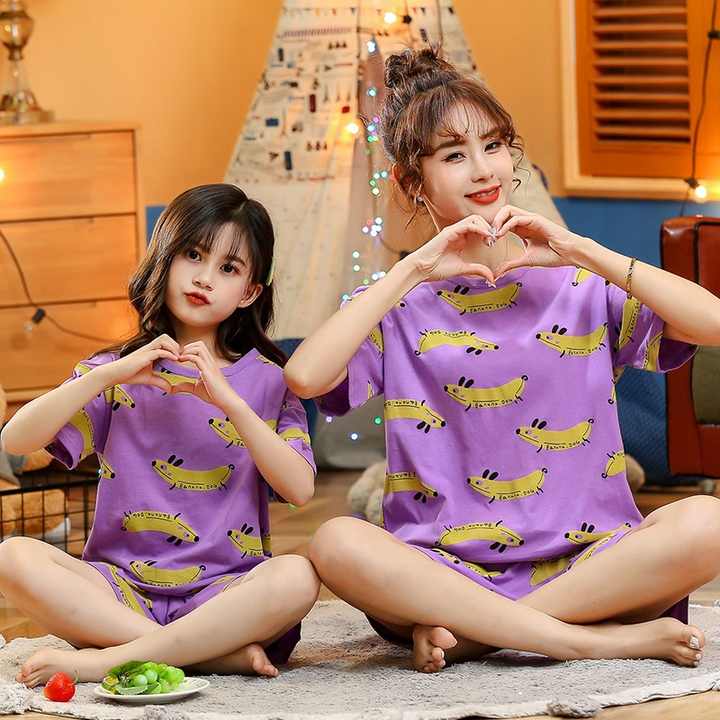 Mother and daughter set 