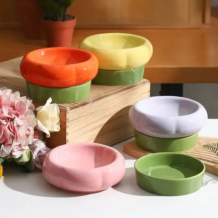Cute double grain ceramic tray with anti-drip. Bowls and feeders. 