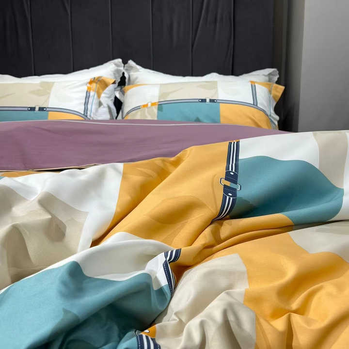 مصمم الأزياء الفاخرة فندق أغطية سرير المطبوعة . Luxury Fashion Designer Hotel Printed Bed Linen 100%