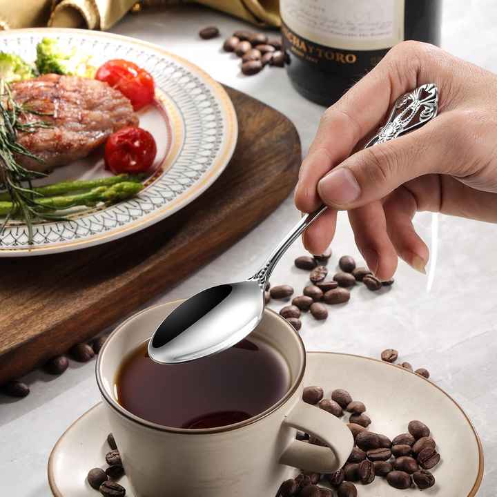 ملاعق أدوات مائدة عتيق ملكي