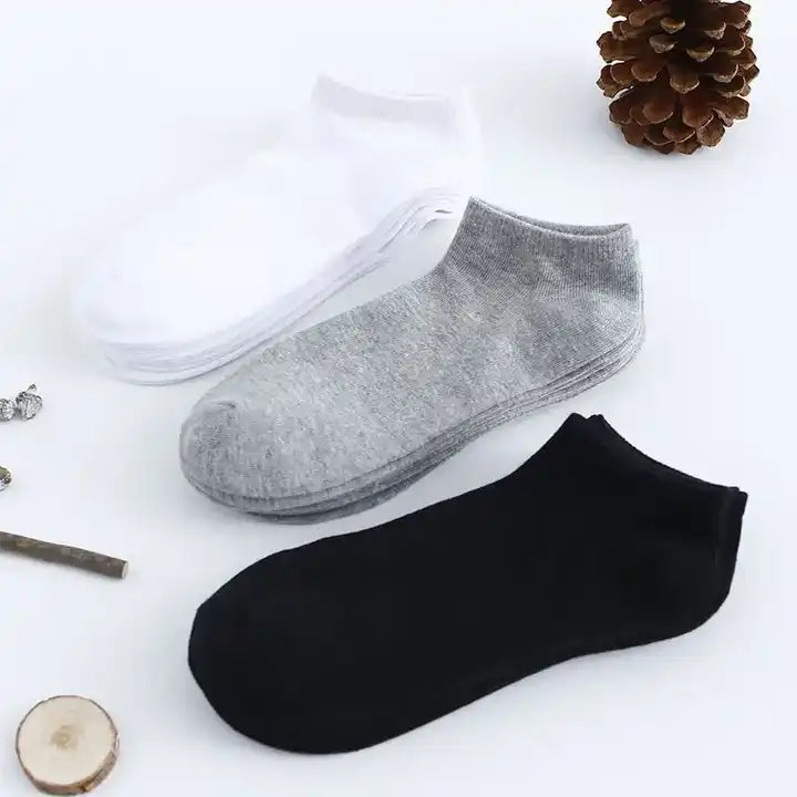 Children's Fashion: Black, White and Pure Grey for 1-12 Years D250118 