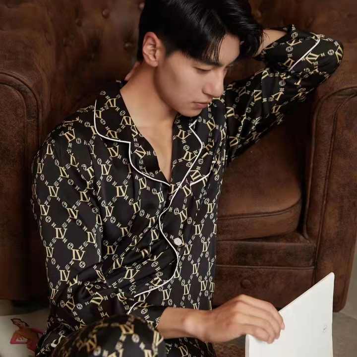 ملابس نوم رجالي, بيجامات رجالي صيفية فاخرة . Men's Sleepwear, Luxury Summer Men's