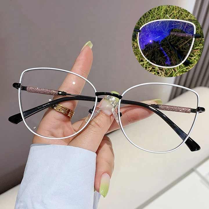نظارات شمسيه نسائيه