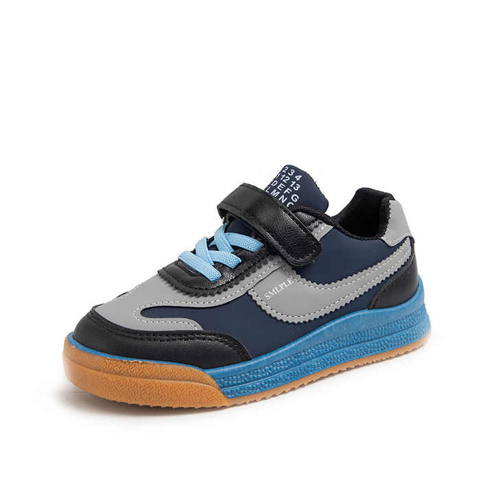 أحذية رياضية كاجوال . Children's Casual Sneakers,