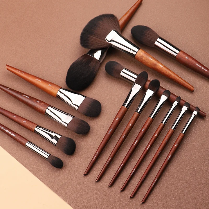 Makeup Brush 