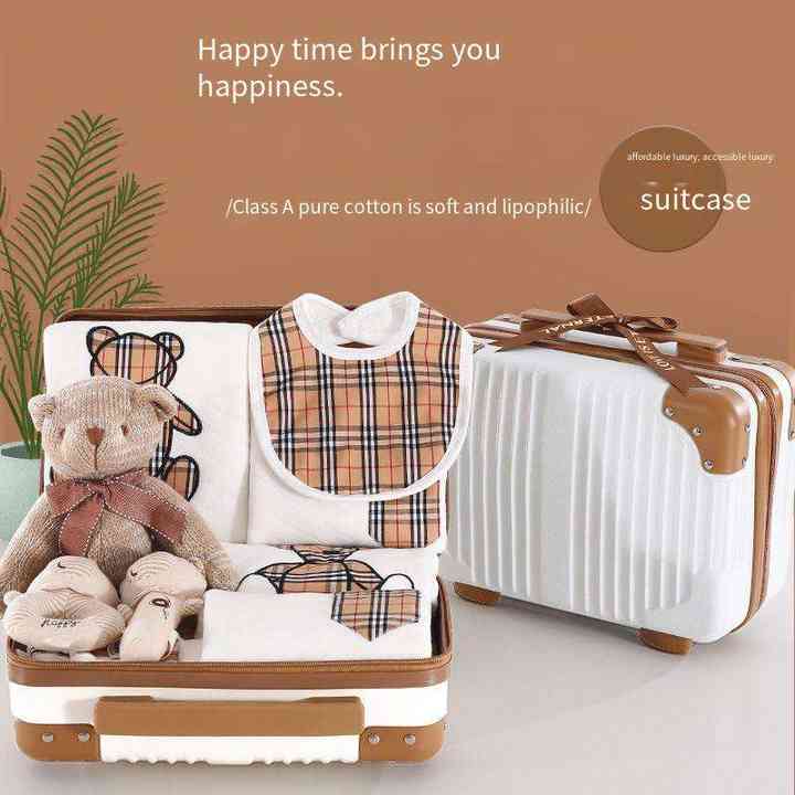 ملابس لحديثي الولادة newborn clothes