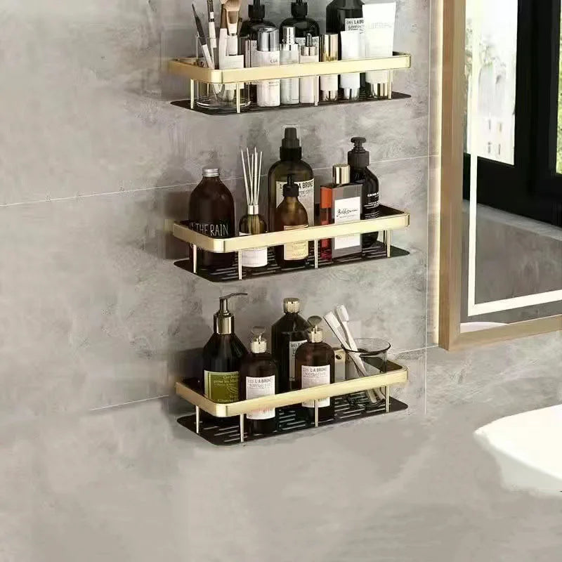 Multi-layer storage shelf 