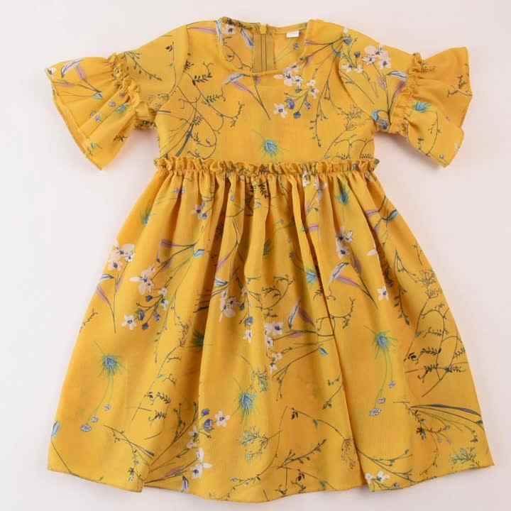 Elegant dress with attractive design 