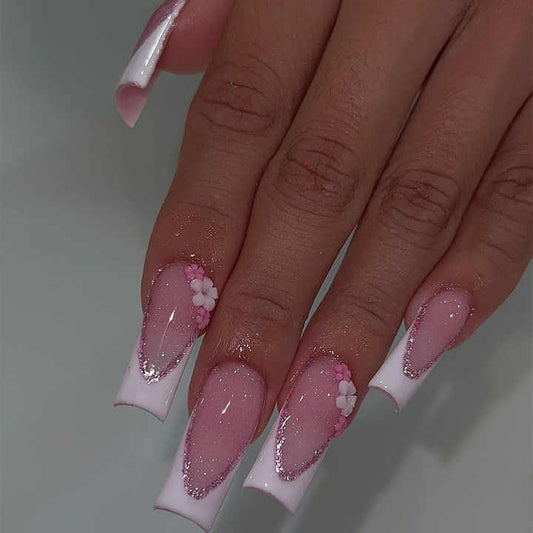 artificial nails-