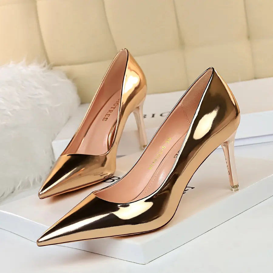 Women's heel 