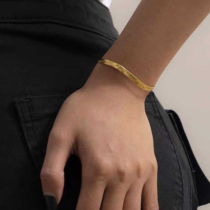 Luxury gold plated bracelet