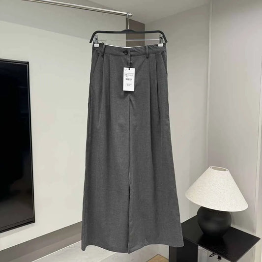 بنطلون نسائي