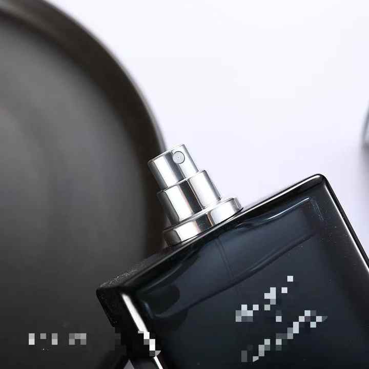 عطر بلو مين- رجاليه