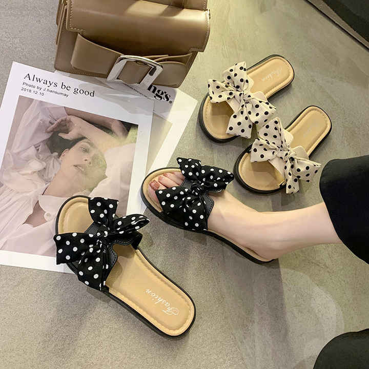 أحذية نسائية، Women's shoes