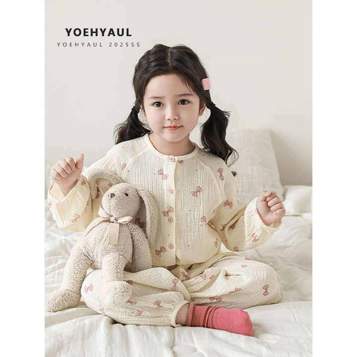 Summer pajamas for children 