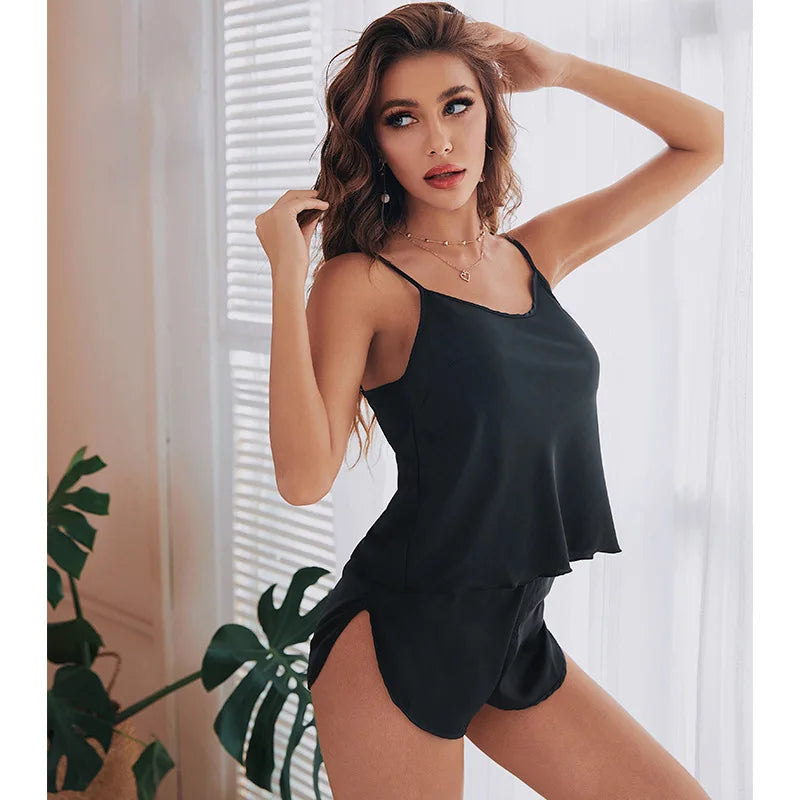 بيجامة نوم نسائية شورت