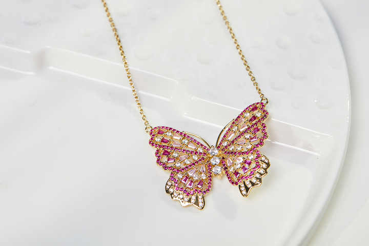 silver jewelry 