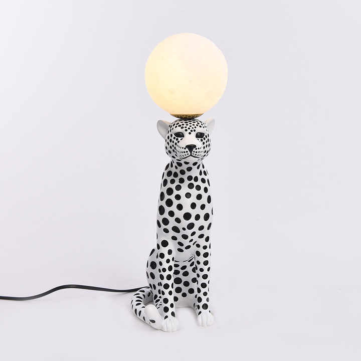 Life Size Abstract Art Leopard Statue with Animal Lamp Floor Lights Living Room Hotel Statue Light Decor 