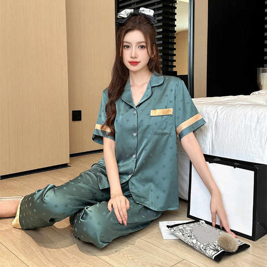 بيجامة نوم نسائية كم طويل