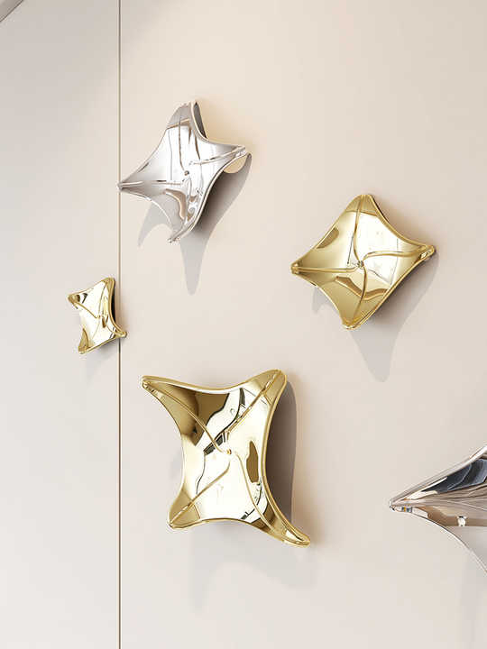 Creative wall decor with trendy hanging design 