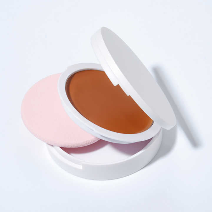 matte compact foundation