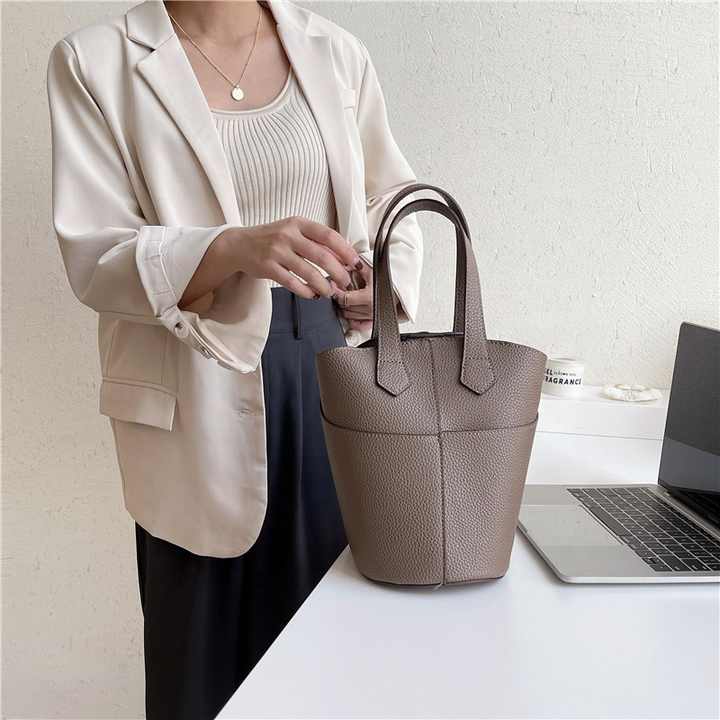 Bags and fun,حقائب و امتعه