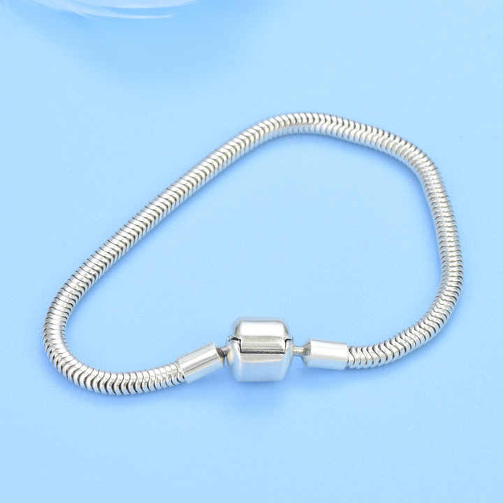 Simple 925 Sterling Silver Bracelet with 